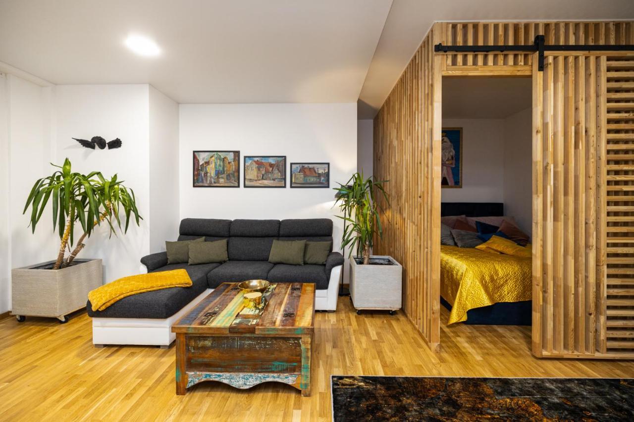 Ziedu Apartamentai Apartment Klaipėda Exterior foto